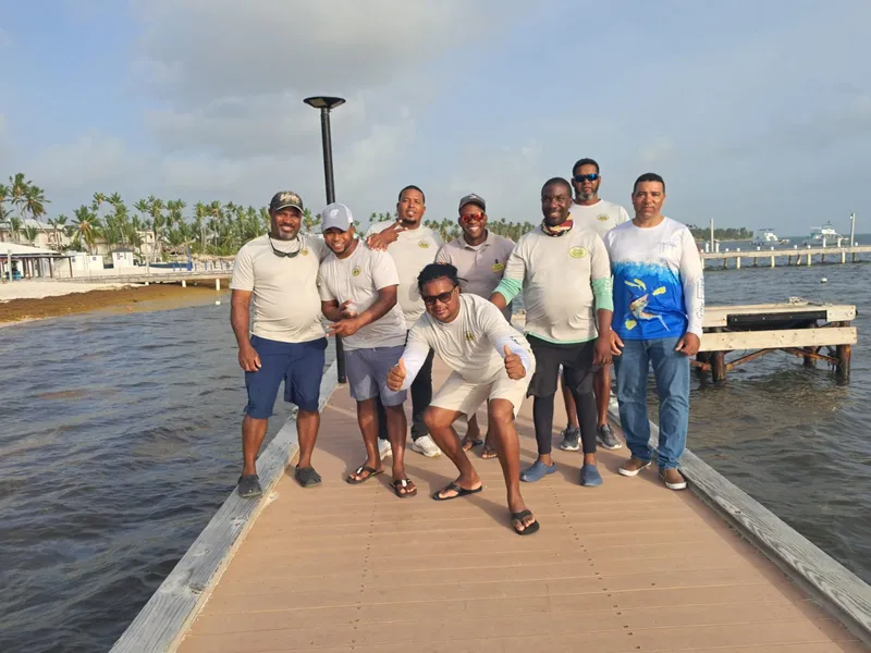 Team di Gone Fishing Punta Cana - capitani e equipaggio della barca