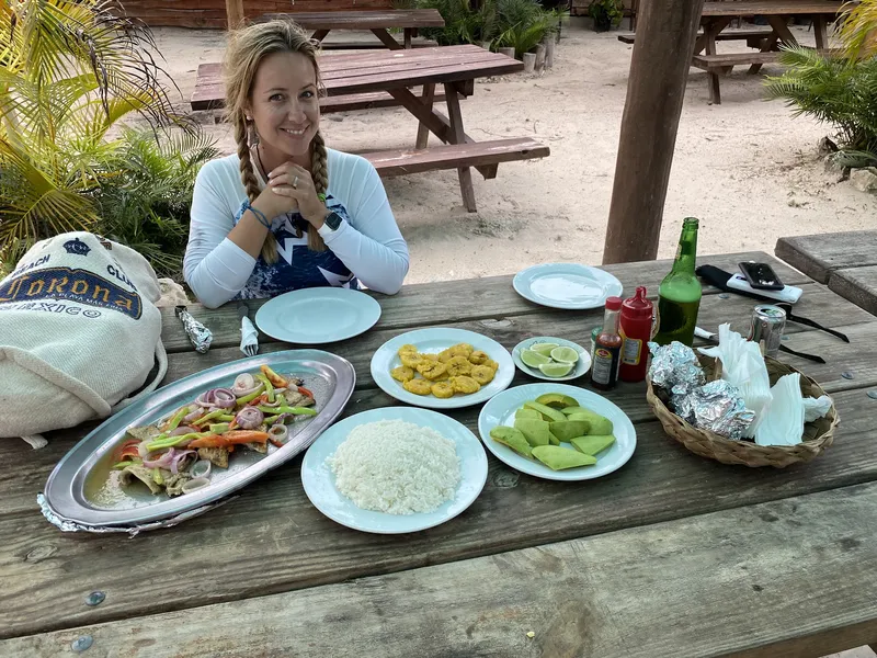 I Caraibi non sono mai stati meglio - o più freschi - di questa cattura di Mahi Mahi