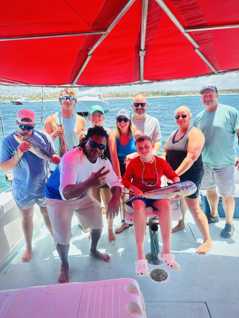 Gli ospiti di Gone Fishing Punta Cana portano a casa più che semplici pesci - portano a casa ricordi