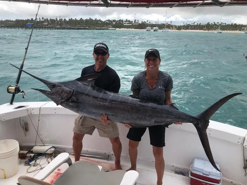 Potente Marlin Blu nelle calde acque di Punta Cana