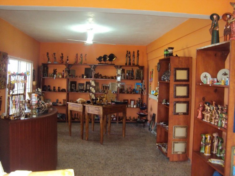 Tropical Treasure Gift Shop